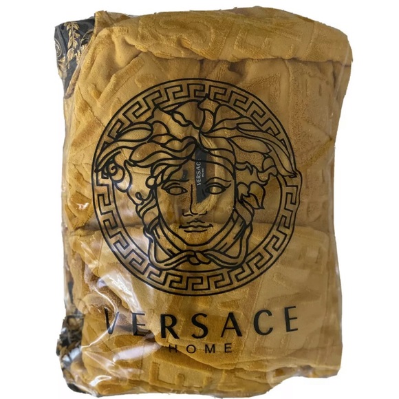Versace Robe - Picture 5 of 5